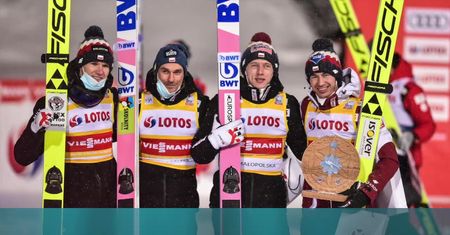 Stefan Kraft wygrał kwalifikacje na dużej skoczni w Oberstdorfie. Polacy w komplecie awansowali do piątkowego konkursu