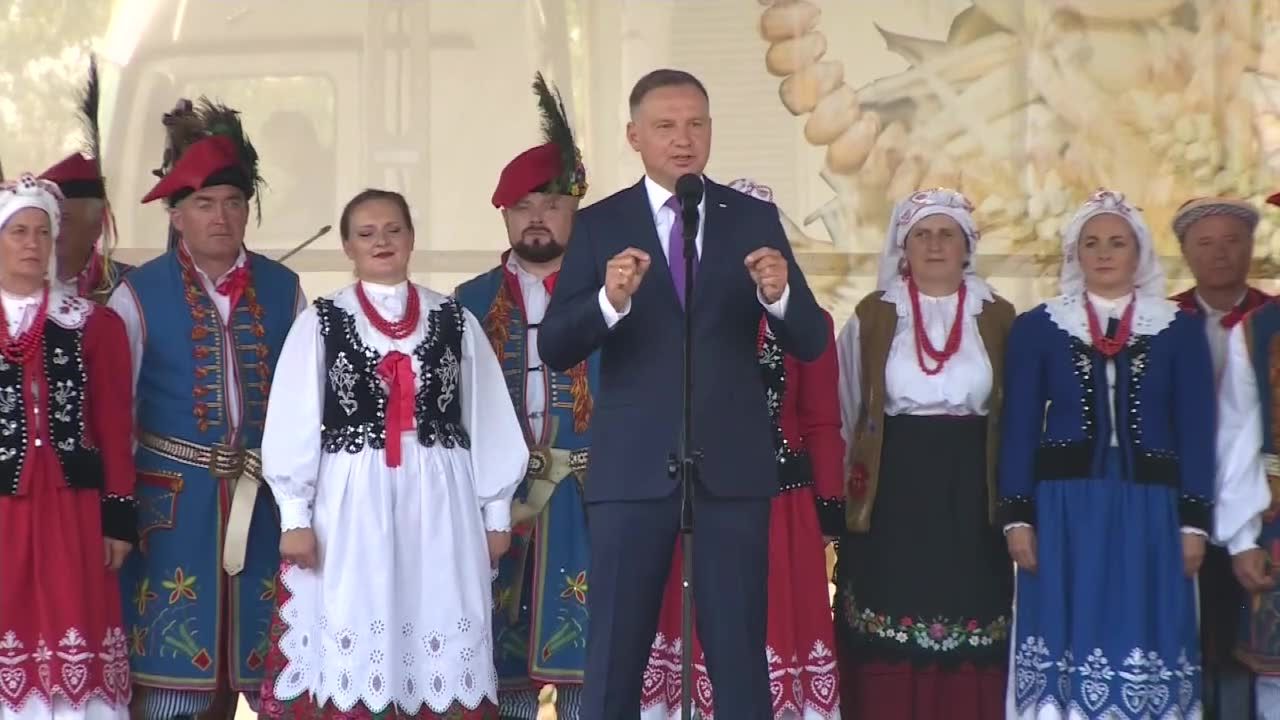 Prezydent A. Duda na dożynkach w Zbylitowskiej Górze.