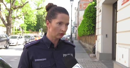 Pijana matka ze znajomymi, w tapczanie uwięziona siedmiolatka. Dziewczynka trafiła do ojca