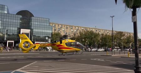 Nie było wolnej karetki. Na placu w Warszawie lądował śmigłowiec ratowniczy.
