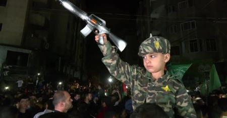 Ogromna radość Palestyńczyków w Strefie Gazy. Izrael zawarł porozumienie o zawieszeniu broni z Hamasem