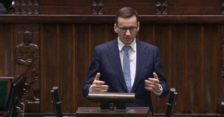 Premier: Przez e-sport chcemy dzieci wyciągać z domów.