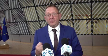 Ukraina skarży Polskę do Światowej Organizacji Handlu ws. zakazu importu zboża.
