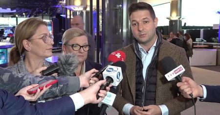 Parlament Europejski za uchyleniem immunitetów czworgu eurodeputowanych Zjednoczonej Prawicy