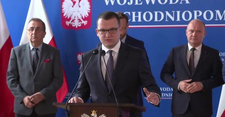 MSWiA: Pomoc dla osób wspierających uchodźców z Ukrainy będzie finansowana łącznie przez 120 dni