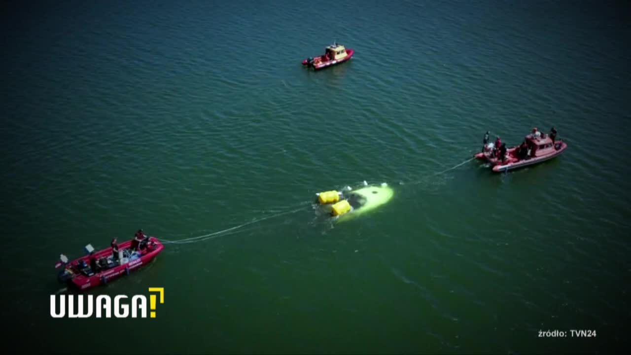 Skutery i szybkie łodzie postrachem na Mazurach. „Patent? Jak pan nie przyjdzie pijany to pan zda”