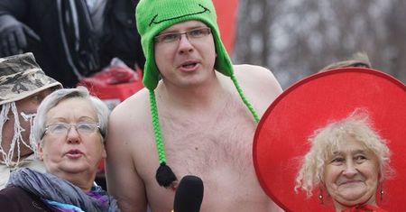 Filip Chajzer uratował tonącego!