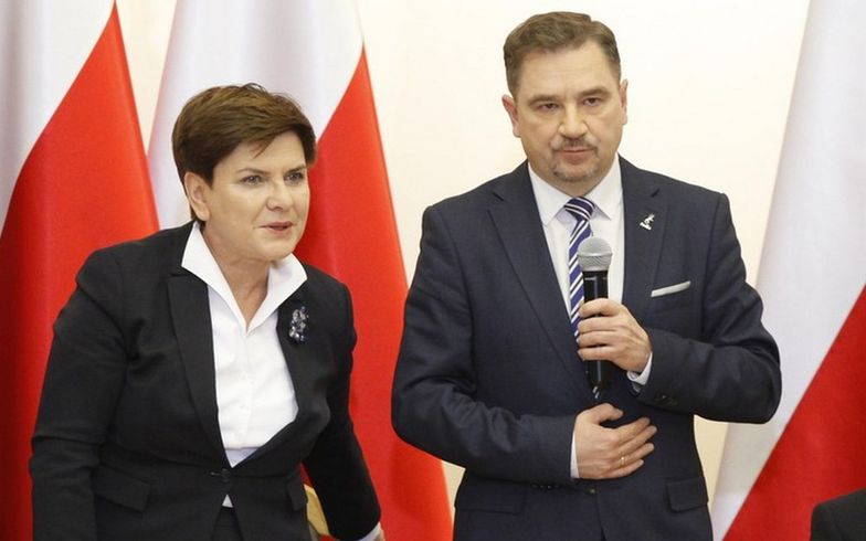 Na zdjęciu Piotr Duda razem z Beatą Szydło