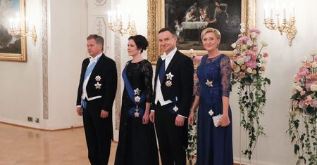 Wystrojeni Dudowie na kolacji z fińską parą prezydencką (ZDJĘCIA)