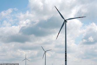 Francja grozi wypowiedzeniem wsparcia dla farm wiatrowych