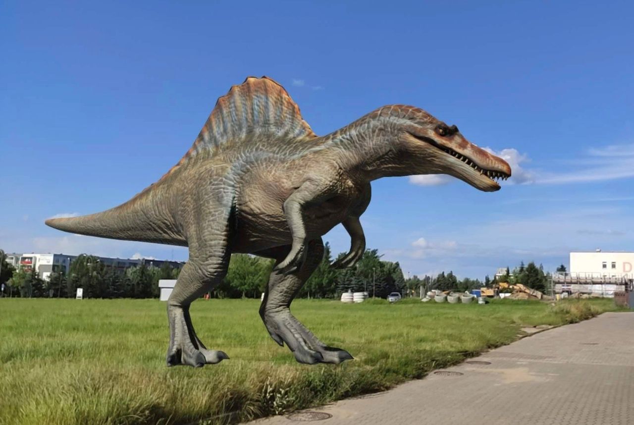 Halo, policja? Google wypuścił dinozaury na moje osiedle