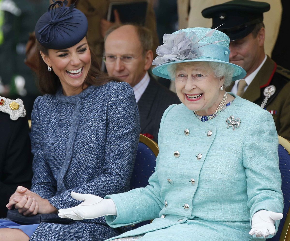 Kate Middleton i królowa Elżbieta II