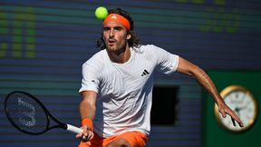 Polak zagrał z Tsitsipasem. Mecz trwał 55 minut