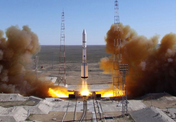 Ostatnie przygotowania do startu rakiety nośnej Angara-A5 w Rosji