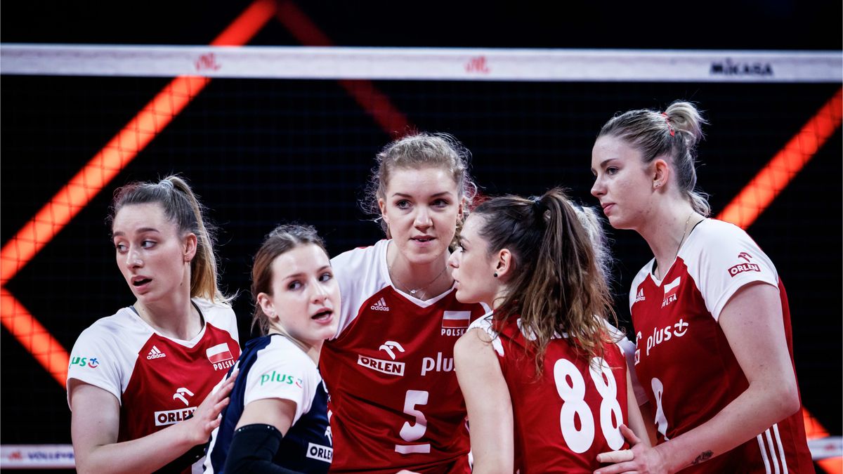 Zdjęcie okładkowe artykułu: Materiały prasowe / FIVB / Na zdjęciu: reprezentacja Polski siatkarek podczas Ligi Narodów