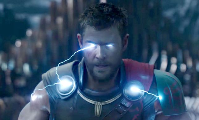 Chris Hemsworth jako Thor w filmie Marvela 