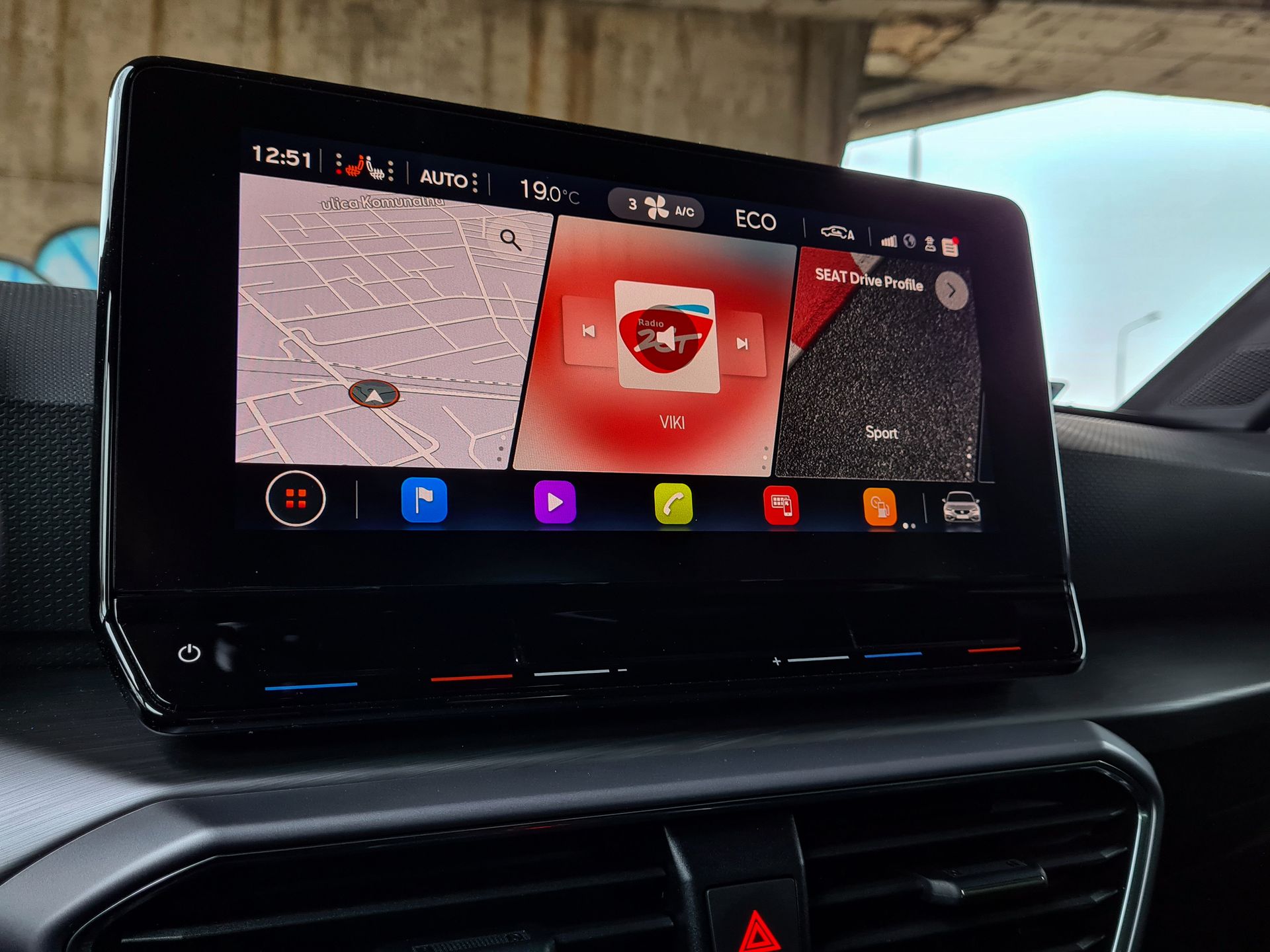 Seat Leon e-HYBRID: System zarządzania energią i sterowanie dotykowe 12