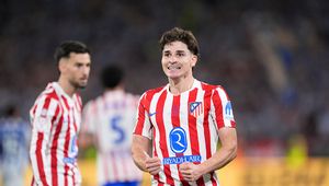 Hitowy transfer staje się faktem? Media: gwiazdor szuka domu w Barcelonie