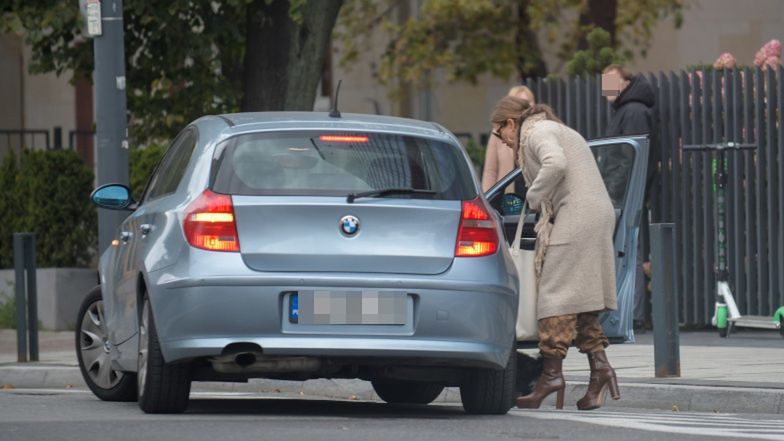 Kinga Rusin pałaszuje obiadek z Czarkiem Lisem