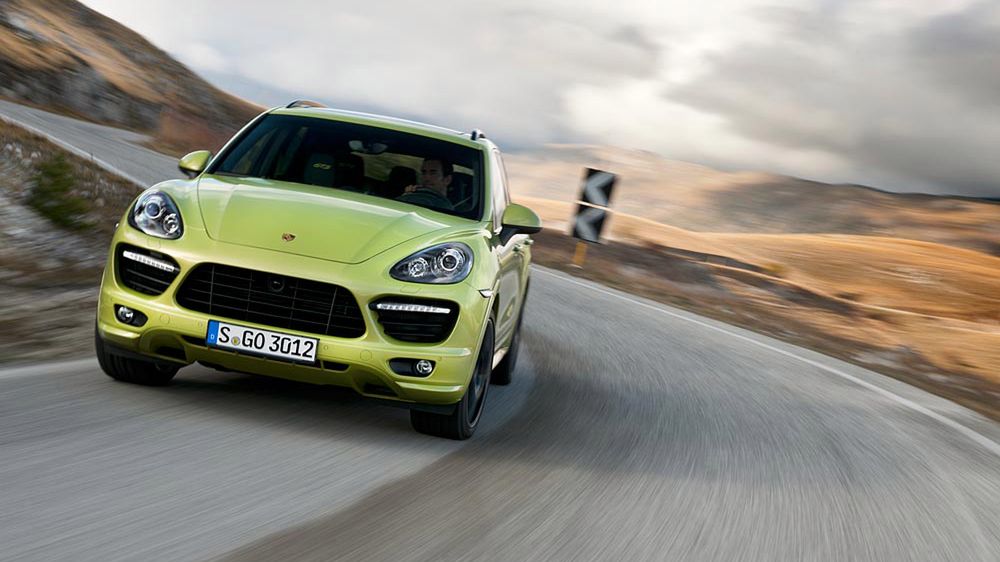 Porsche Cayenne GTS (2012)