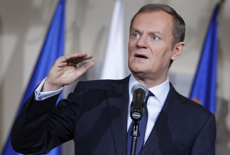 Tusk podjął decyzję. Urlop dla rodziców...