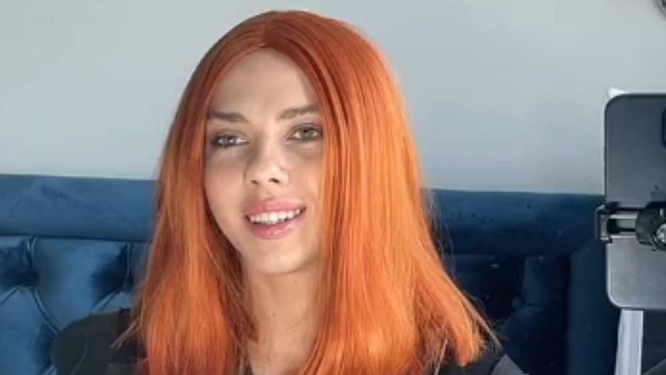 Sobowtór Scarlett Johansson podbija TikToka! Dziewczyna wygląda jak klon aktorki.