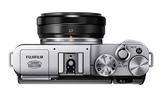 Fuji X-M1 - najmniejszy i najtańszy bezlusterkowiec tej marki 3