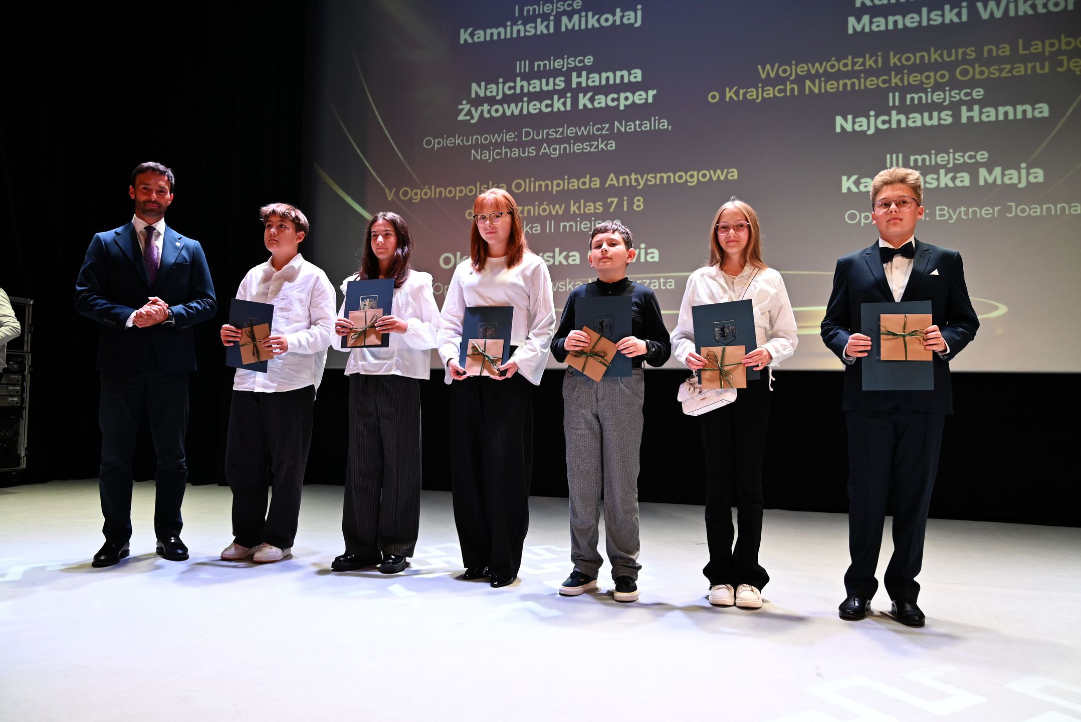 Nagrodzeni zostali m.in. sportowcy i laureaci konkursów