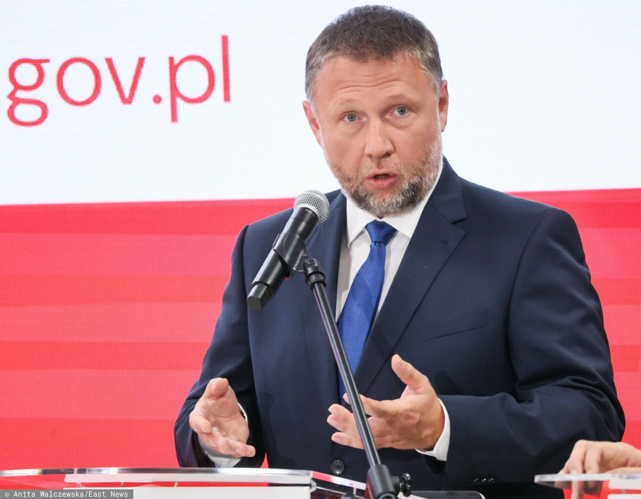 Akty dywersji na kolei. Szef MSWiA: doszło do odpalenia ładunku