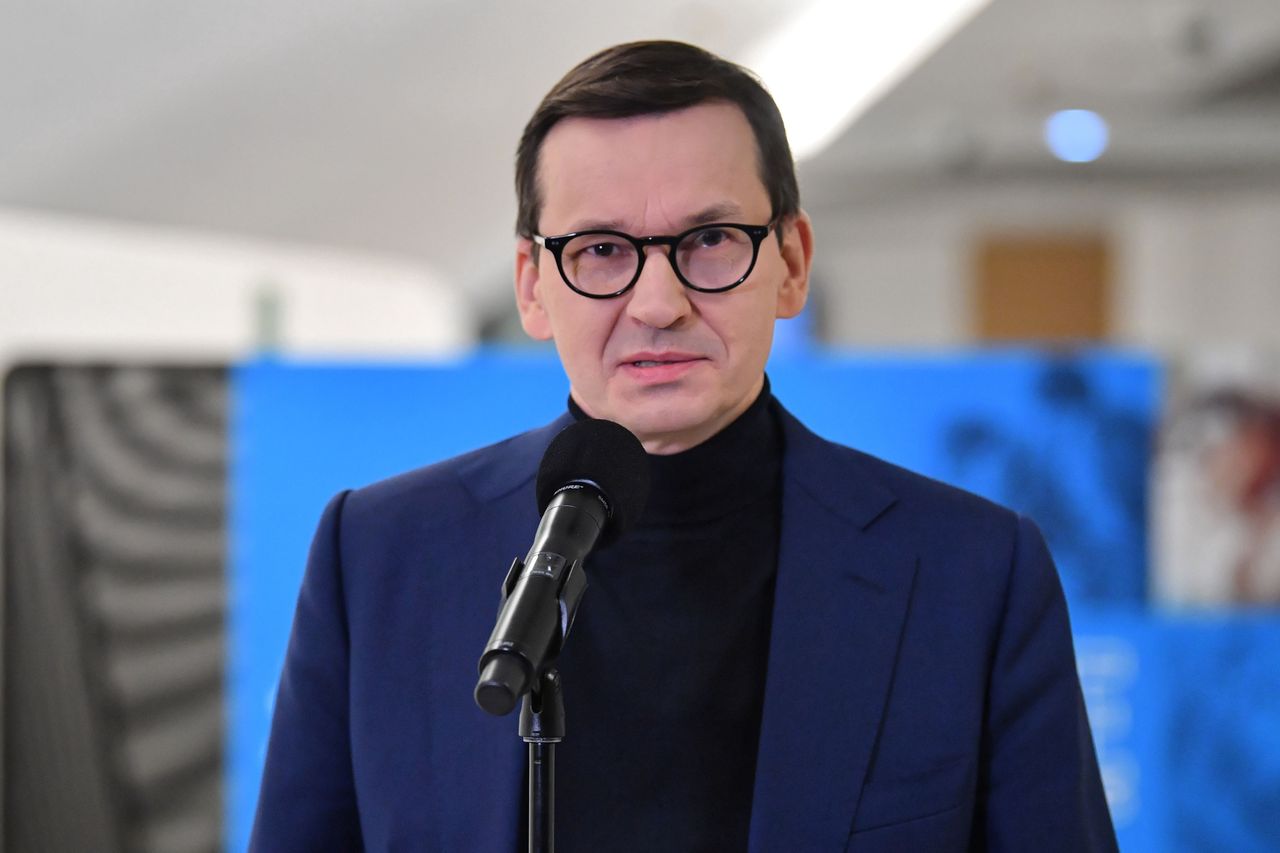 Afera mailowa. Morawiecki miał interweniować ws. TVP Info. "Po co wystawiam mordę do obicia?" 