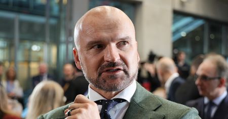 Tusk spotka się z zespołem Brzoski. Oto kogo zaprosił