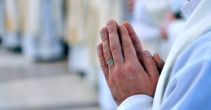 Fałszywe dokumenty kościelne. Za 400 zł można wziąć drugi raz ślub