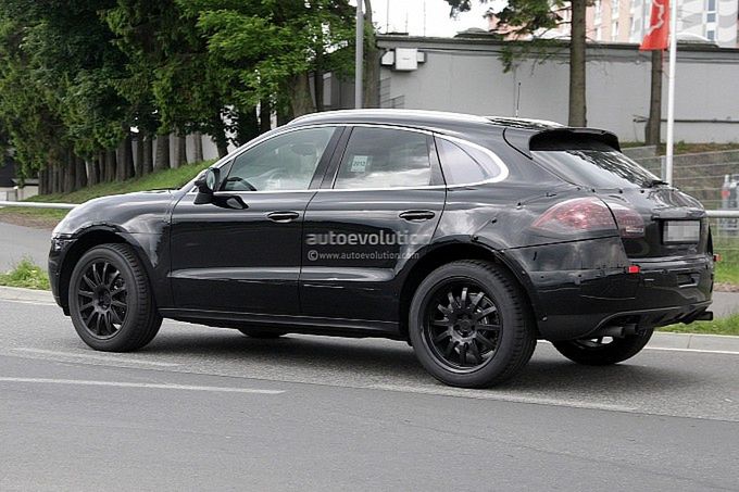 Porsche Macan (fot. Automedia via Autoevolution)
