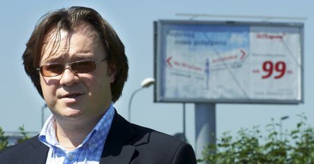 Amber Gold wycofuje się z inwestycji w OLT Express