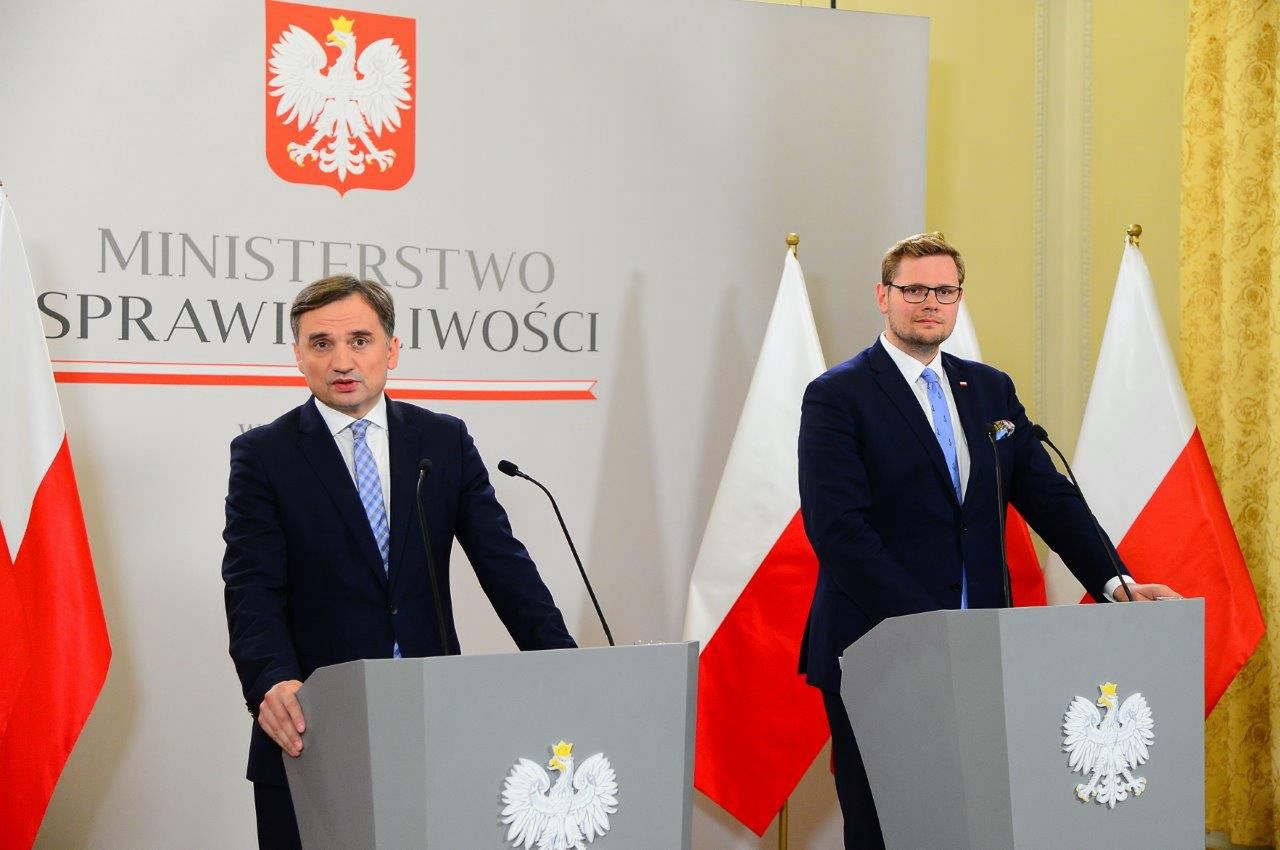Szokująca decyzja nominata Ziobry. Awans sędziego ze sprawą o mobbing