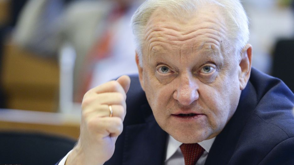 Polacy w Europarlamencie
Boleslaw PIECHA voting in the ENVI committee Meeting    n/z Boleslaw PIECHA  Photo: UE/EAST NEWS