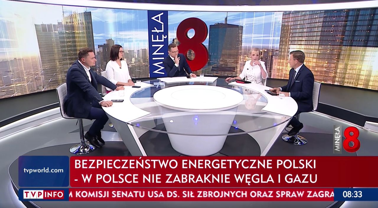 Krzysztof Grabczuk z PO podsumował Bartłomieja Graczaka z  TVP Info i postawił przed nim trudne zadanie. Poprosił, by choć przez moment "był dziennikarzem" a nie "funkcjonariuszem PiS" 