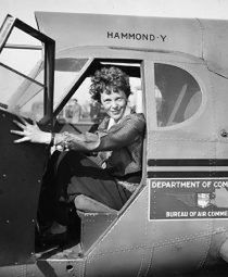 Amelia Earhart. Co się stało z królową przestworzy