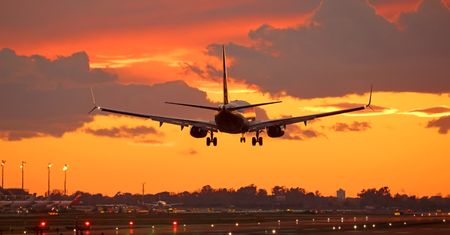 Awaria Boeinga 737 po starcie z Maszhadu. Panika na pokładzie