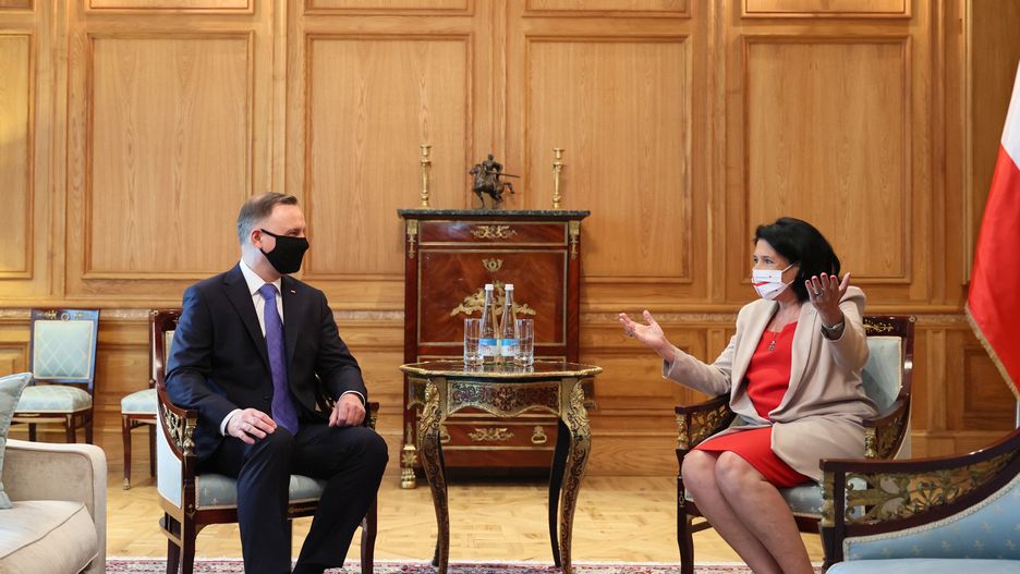 Polska podzieli się szczepionkami. Andrzej Duda potwierdza