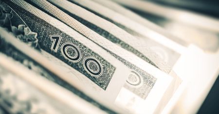 W jaki sposób dziecko mieszkające w Polsce może uzyskać alimenty od rodzica przebywającego za granicą?