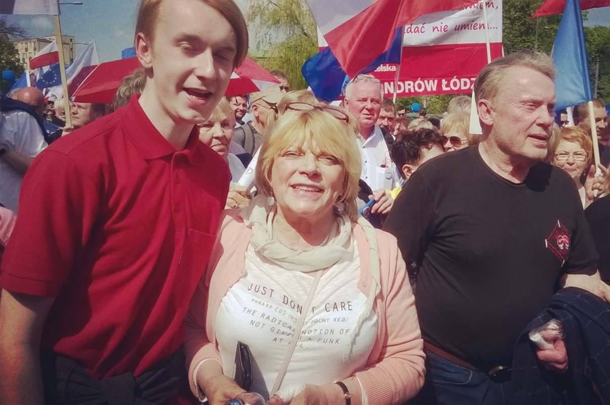 Ostrowczanie na Marszu Wolności