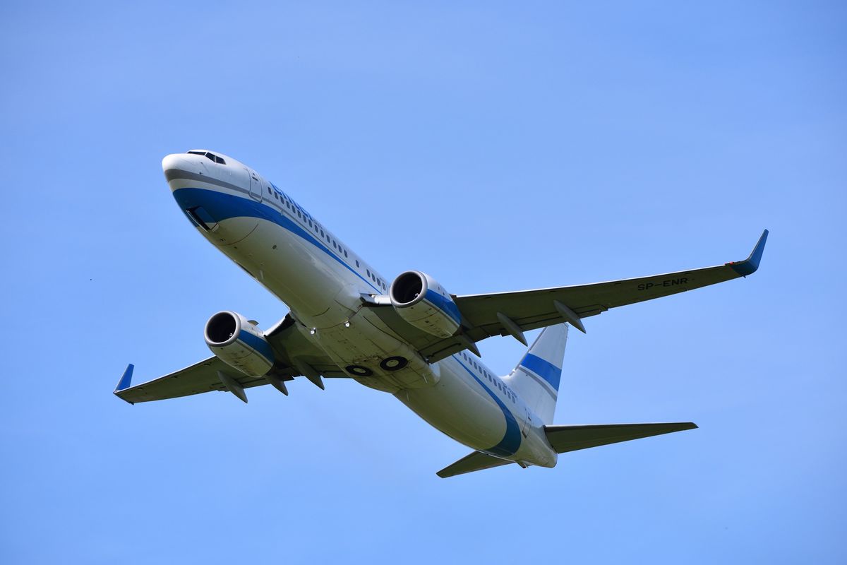 Boeing 737 linii Enter Air - zdjęcie ilustracyjne