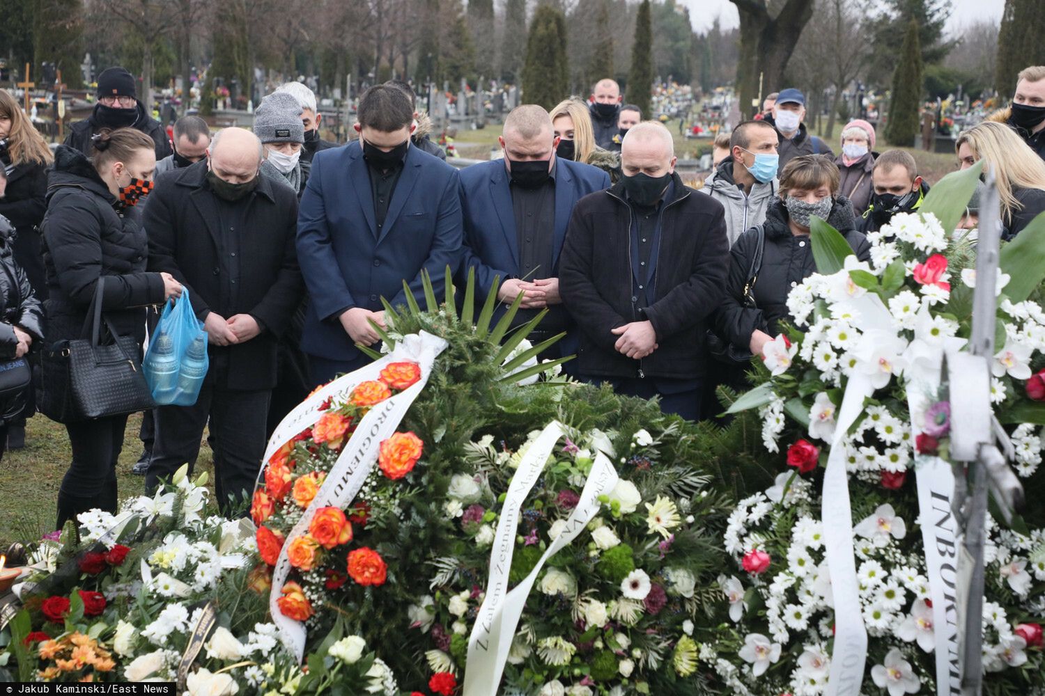 Rodzina i przyjaciele na pogrzebie Marka "Krzykacza" Pawłowskiego