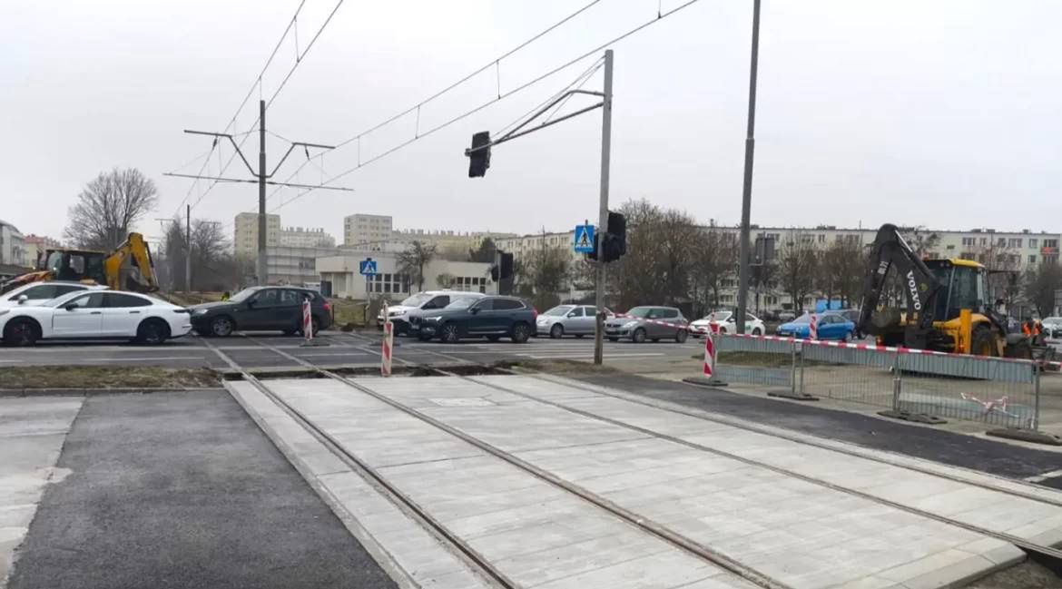 Poznań: Zmiana organizacji ruchu na Al. Solidarności. Nowy etap remontu torowiska