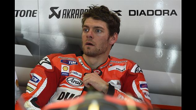 Cal Crutchlow miał w Teksasie sporo pecha. Brytyjczyk najprawdopodobniej złamał prawą rękę (fot. Ducati Team)