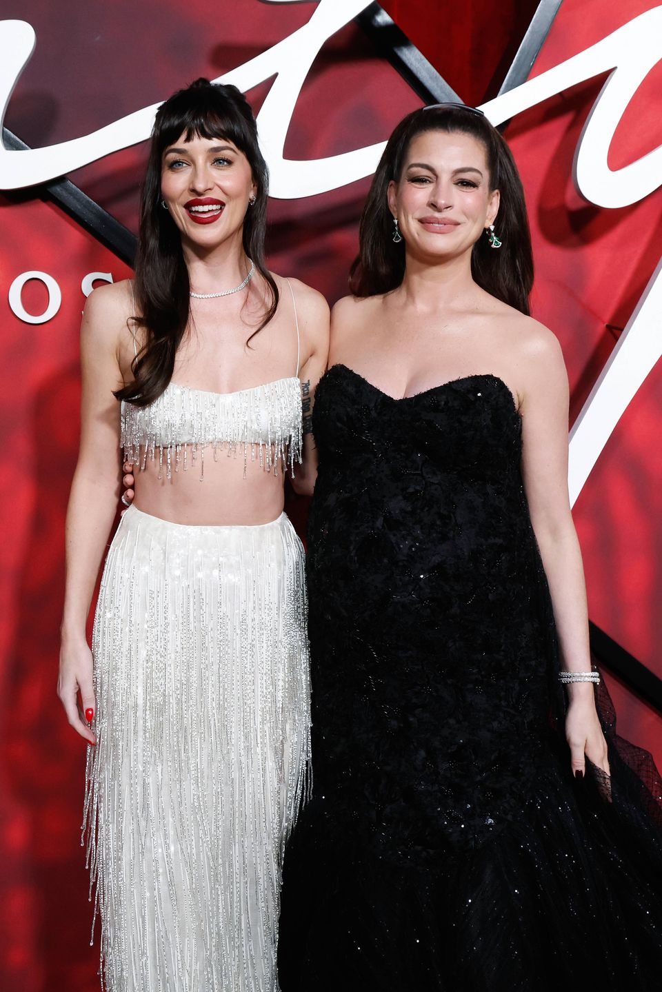 Anne Hathaway oraz Dakota Johnson
