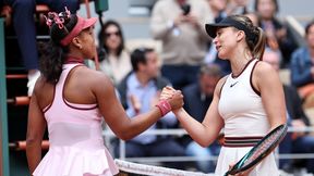 Trzysetowy bój w meczu Badosy z Osaką. Collins gra dalej