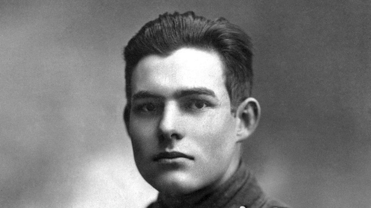 Ernest Hemingway w mundurze w 1918 r.