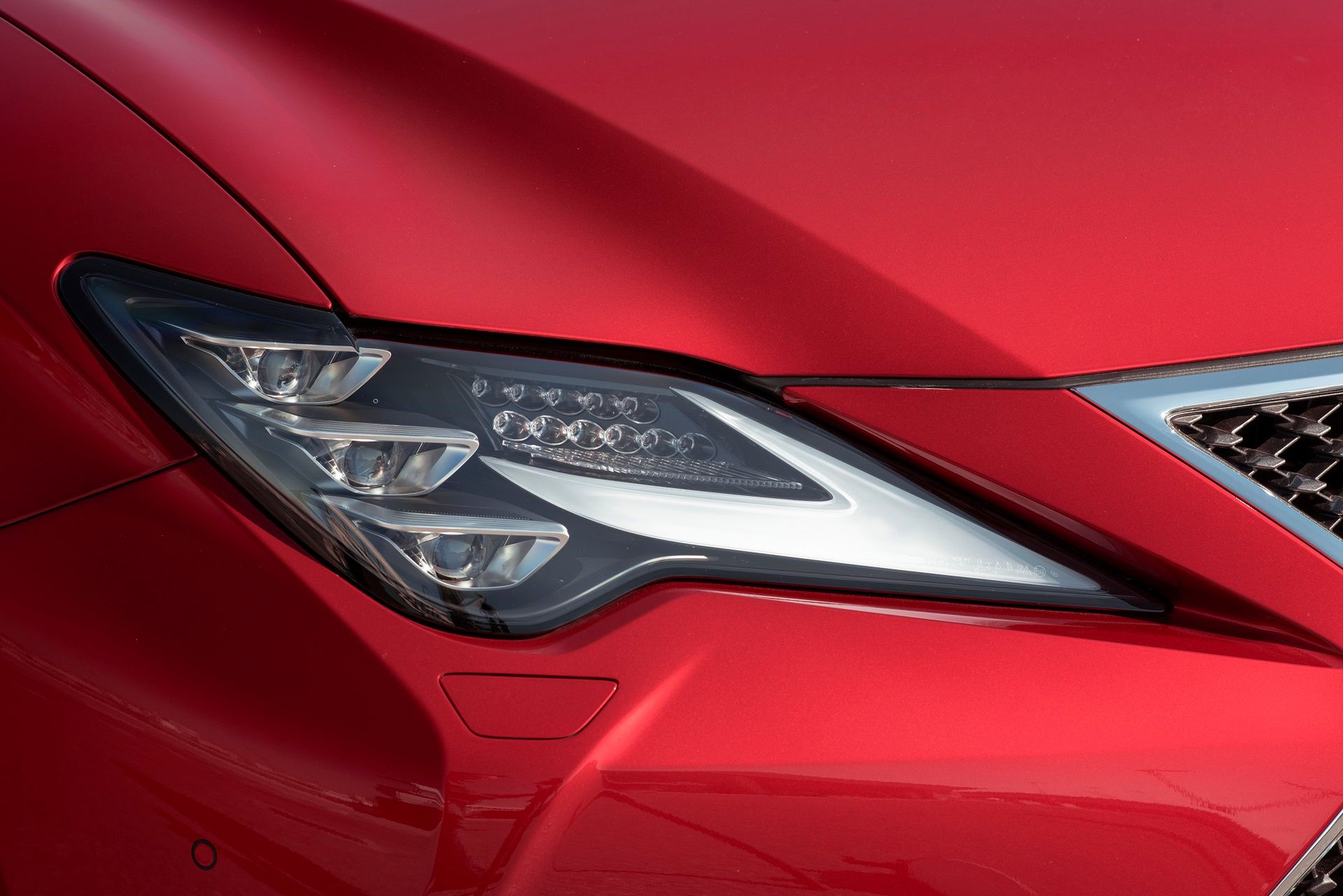 Lexus RC 300h (2019) (fot. Lexus)